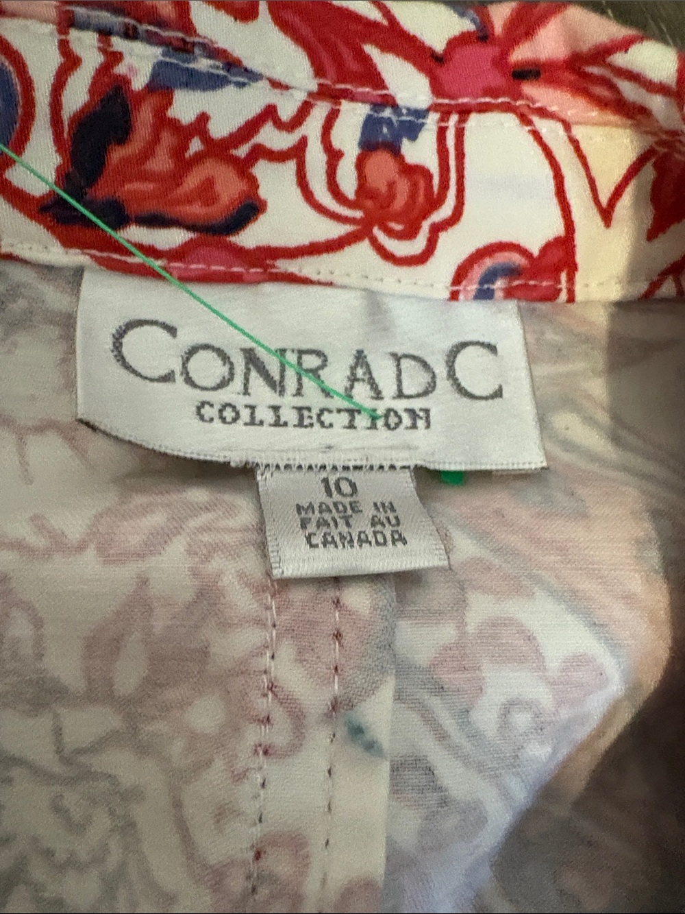 White Floral Zip-Front Blazer with Red and Navy Print - Picture 4 of 9